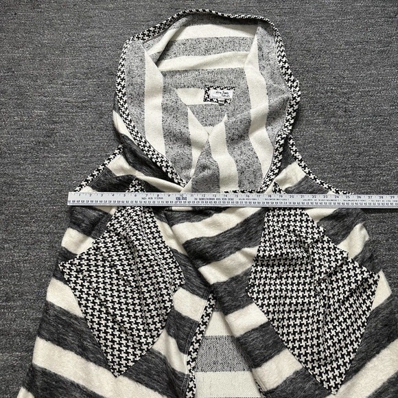 Dem Two Hands Vest Women One Size Gray White Shawl Stripe Artsy Art to Wear Wool - Picture 7 of 11